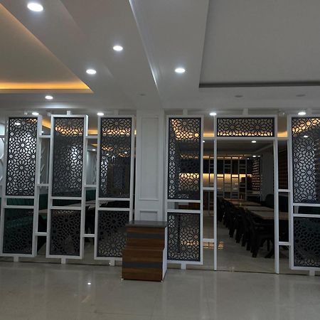 Hotel Zoon Dabb Srinagar Airport Kashmir Buitenkant foto
