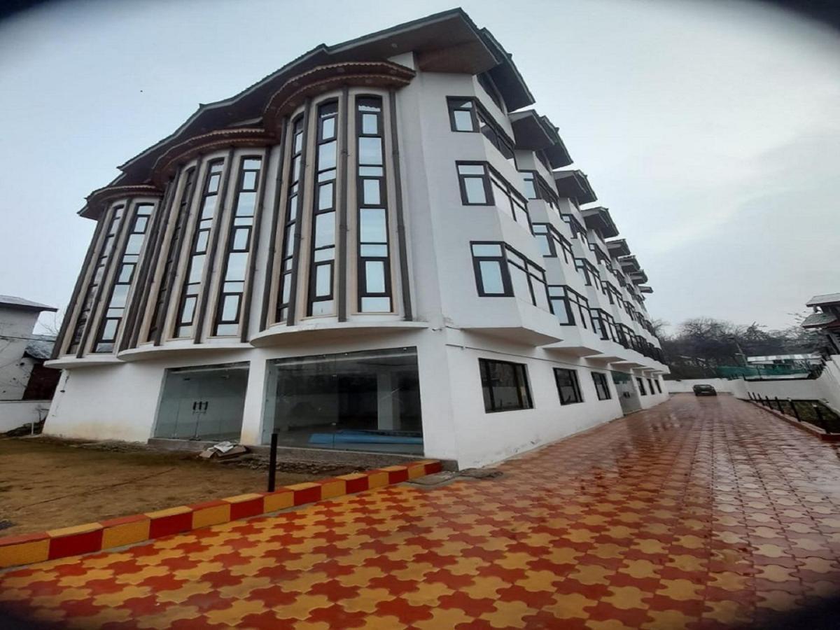 Hotel Zoon Dabb Srinagar Airport Kashmir Buitenkant foto