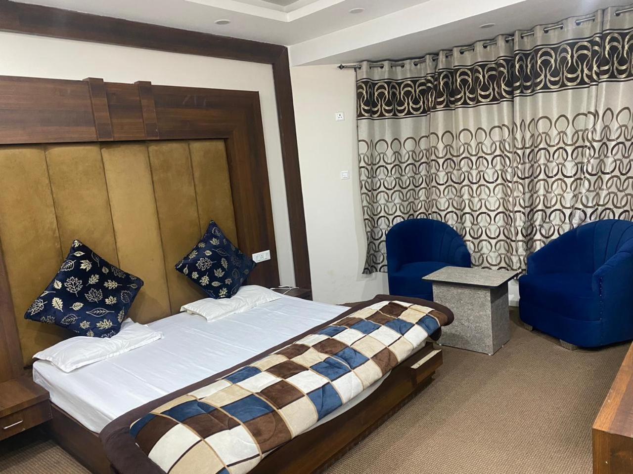 Hotel Zoon Dabb Srinagar Airport Kashmir Buitenkant foto