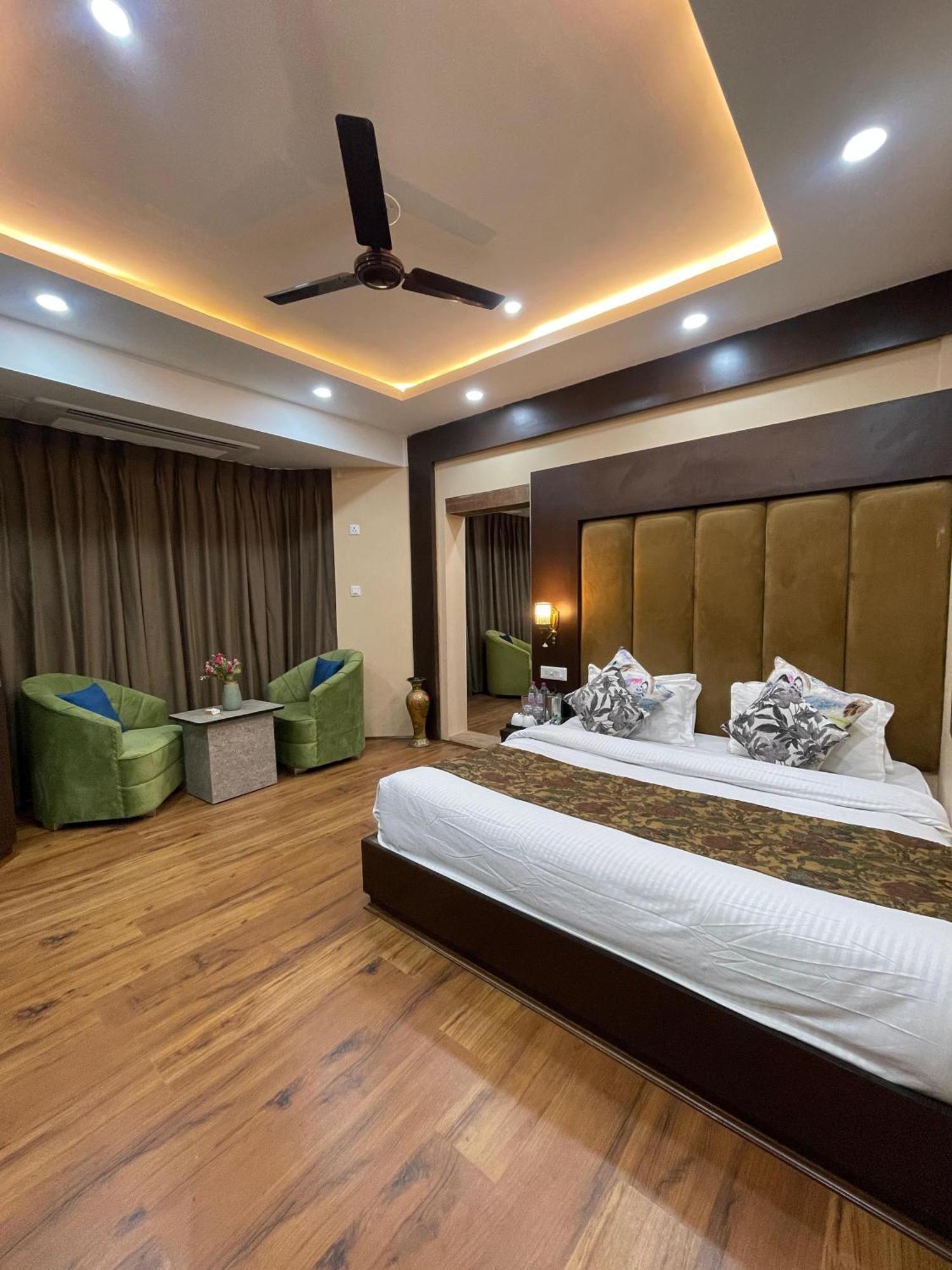 Hotel Zoon Dabb Srinagar Airport Kashmir Buitenkant foto